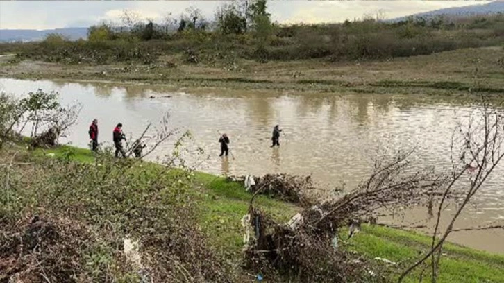 Düzce'de 10 gündür kayıp olan şahıs Melen çayında aranıyor!