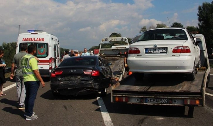 Düzce'de zincirleme kaza: 7 yaralı