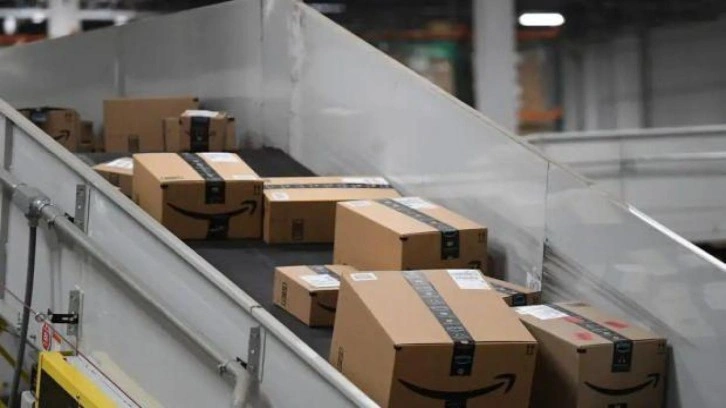 E-ticaret devi Amazon, 300 çalışanın olduğu iki tesisini kapatma kararı aldı