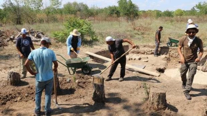 Edirne Yeni Sarayı kazısında mescide ulaşıldı