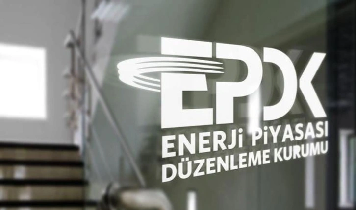 Elektrikte gün öncesi ve dengeleme güç piyasasında azami fiyat düşürüldü