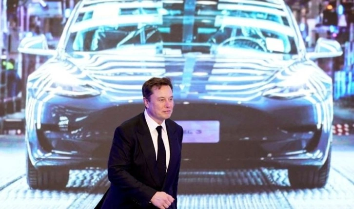 Elon Musk, bu yıl yüzde 70 değer kaybeden Tesla çalışanlarına mektup yazdı