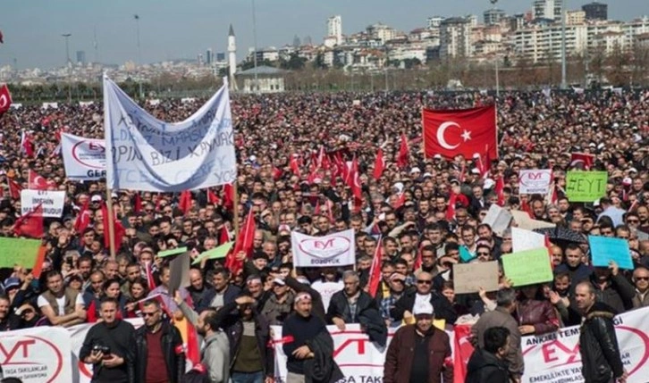 Emeklilikte yaşa takılanlar: Beklentiler neler, Erdoğan neden tavır değiştirdi?