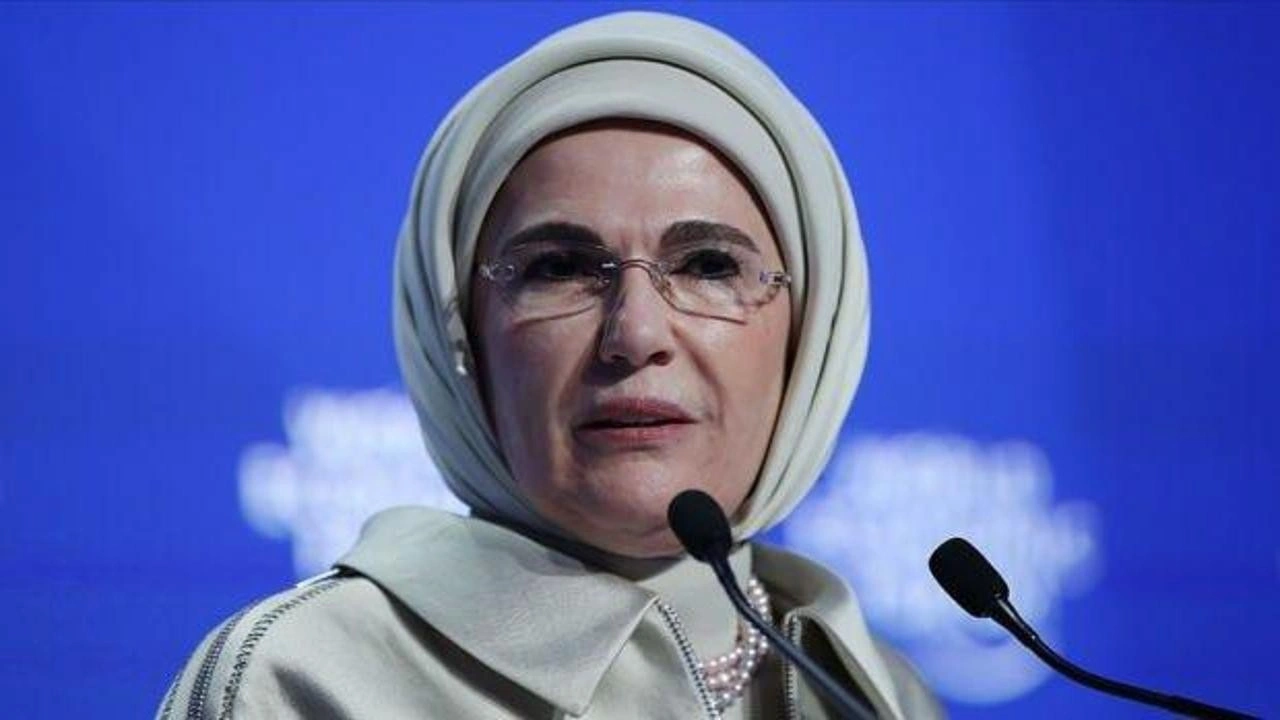 Emine Erdoğan'dan feci yangında hayatını kaybedenler için taziye mesajı