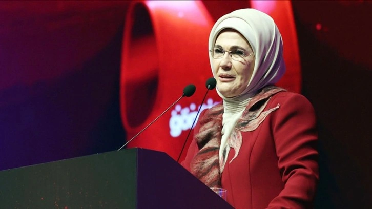  Emine Erdoğan'dan Milli Sporculara Teşekkür