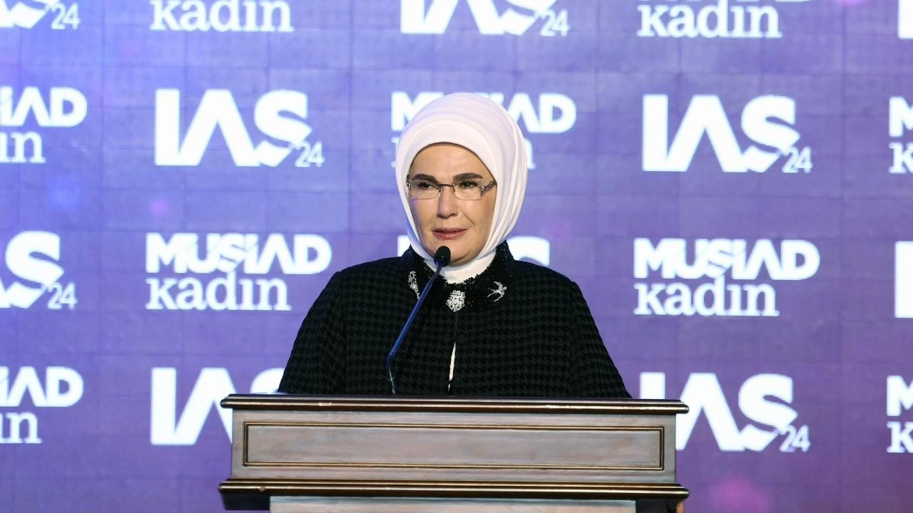 Emine Erdoğan, Uluslararası Farkındalık Zirvesi'nde konuştu