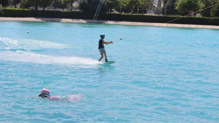 En kalabalık Wakeboard Türkiye Şampiyonası Kayseri’de yapılacak!