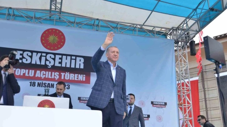 Erdoğan: Bir uçak gemisi TCG Anadolu montaj olur mu?