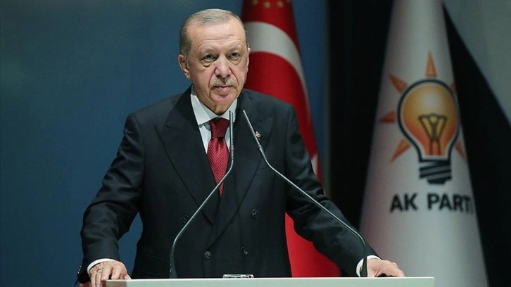 Erdoğan 'Fırsatçılık yapmayız' dedi! AK Parti'de transferler beklemeye alındı