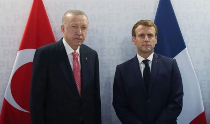 Erdoğan, Fransa Cumhurbaşkanı Macron ile telefonda görüştü