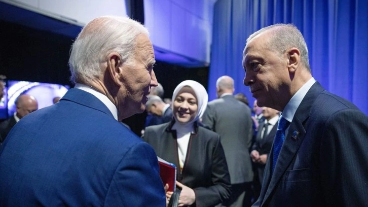 Erdoğan ile Biden ayaküstü kısa bir görüşme yaptı