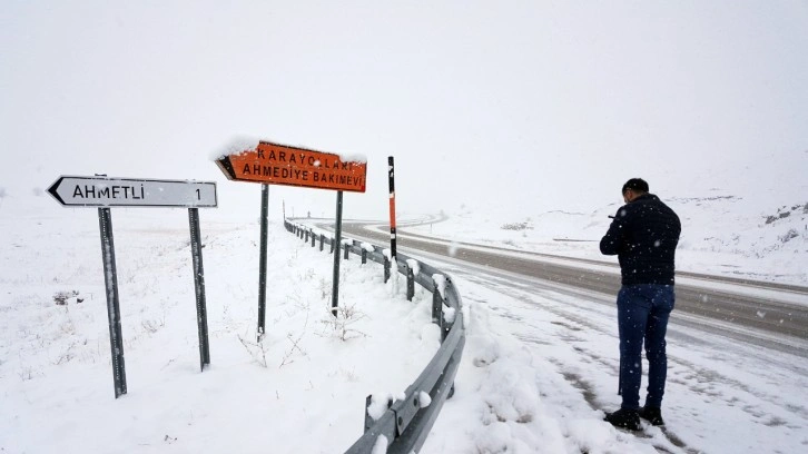 Erzincan’ın yüksek kesimlerinde kar yağışı etkili oldu