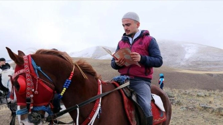 Erzurum'un 5 asırlık geleneği "1001 Hatim"ler başladı