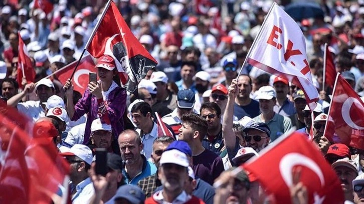 EYT ne zaman yasalaşacak? AK Parti kanadından "En kötü ihtimalle" denilerek tarih verildi