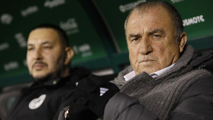 Fatih Terim, Panathinaikos'un başında ilk mağlubiyetini aldı