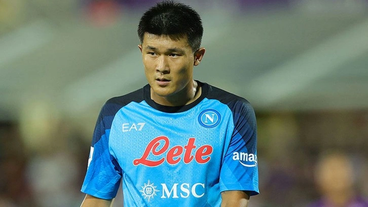 Feherbahçe'den Napoli'ye giden Kim Min-Jae devre arasında İngiliz devine transfer oluyor