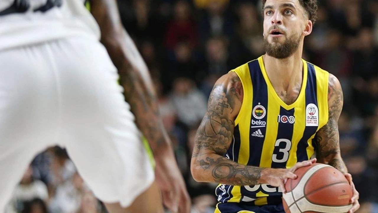 Fenerbahçe Bekolu Wilbekin ameliyat edildi