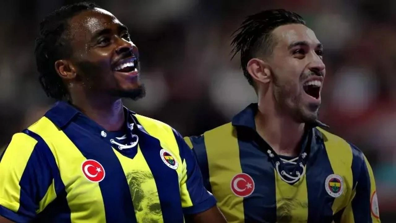 Fenerbahçe'de 2 yıldızın menajeri kulübe çağrıldı!