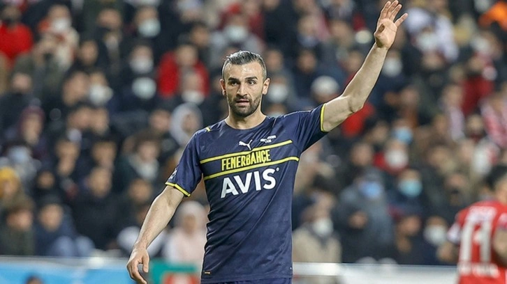 Fenerbahçe, eski futbolcusu Serdar Dursun'u kiraladı