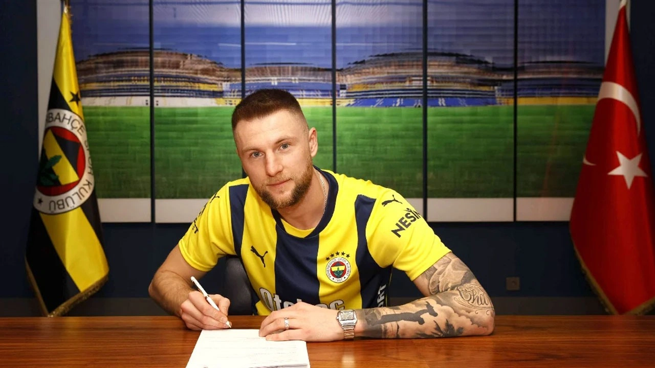 Fenerbahçe, Milan Skriniar'a imzayı attırdı