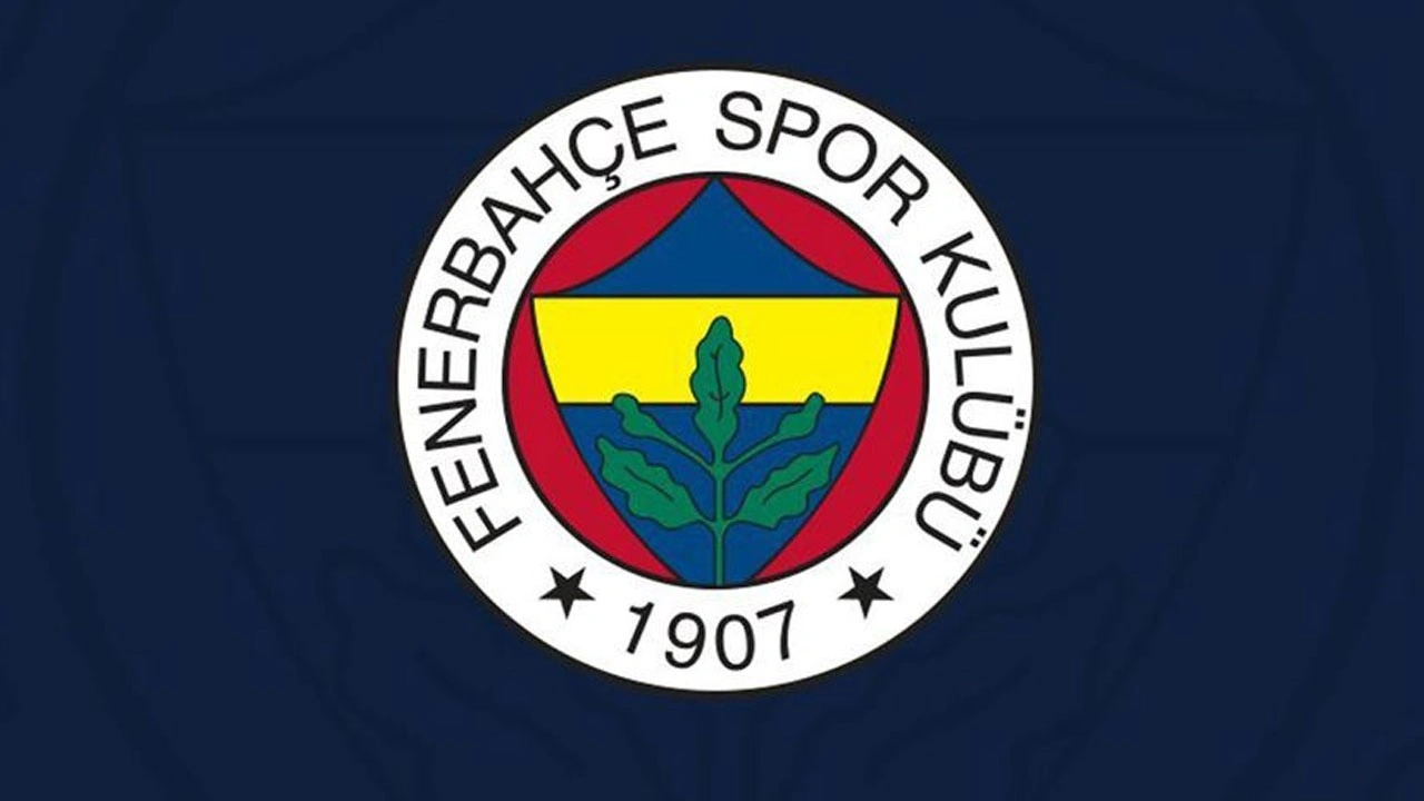 Fenerbahçe, UEFA listesini güncelledi! O isimler kadroda