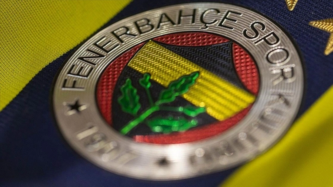 Fenerbahçe yıldız ismi kadrosuna katmaya çok yakın