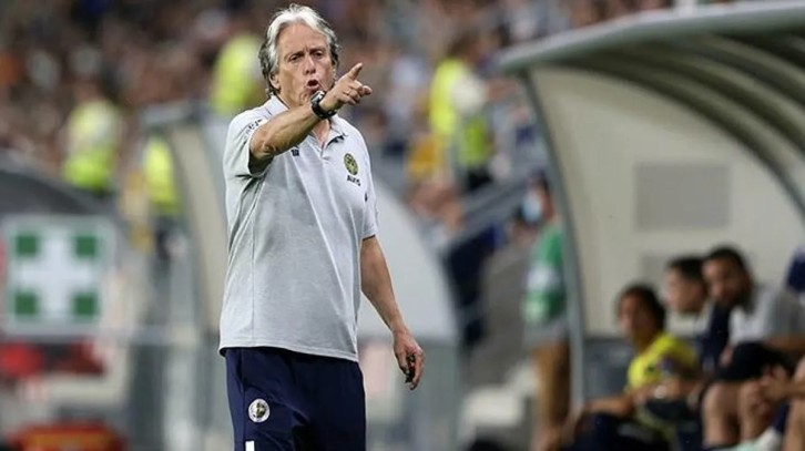 Fenerbahçe'de beklenmedik ayrılık! Jorge Jesus, Muhammed Gümüşkaya'nın biletini kesti