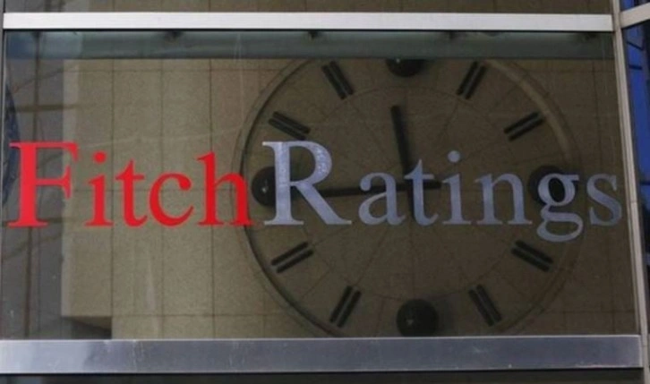 Fitch'ten ABD için tüketicilerin harcamalarının kısıtlanacağı uyarısı