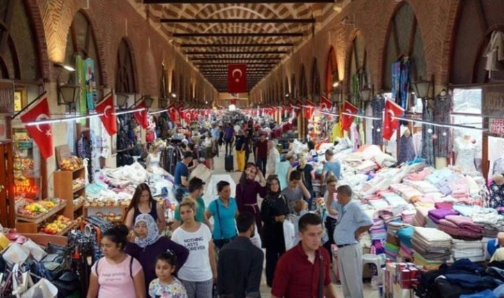 Fiyatlar el yakarken bayram alışverişi yapabilenlerin oranı yüzde 37’ye geriledi: Bayramın tadı yok