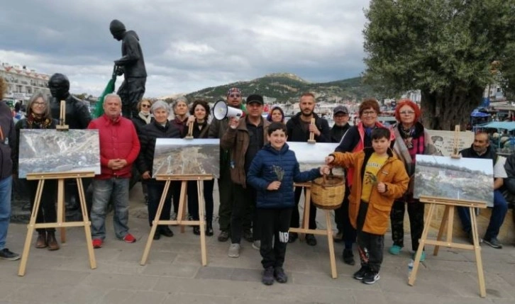 Foça’da taş ocaklarına karşı sergili protesto