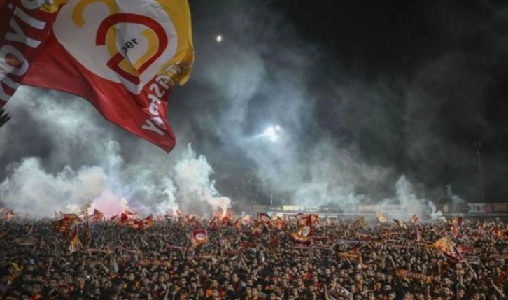 Fotoğraflarla Galatasaray'ın şampiyonluk kutlamaları