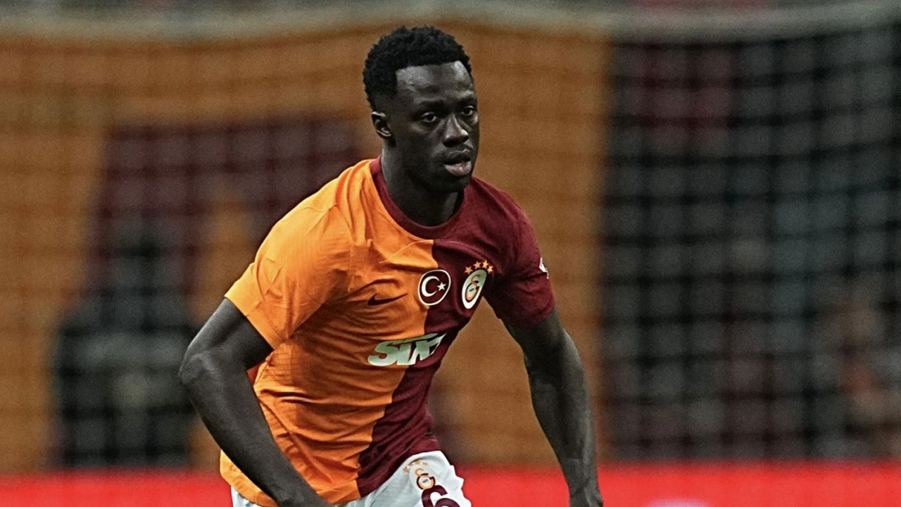 Galatasaray'da yıldız isim sakatlandı ve maça devam edemedi