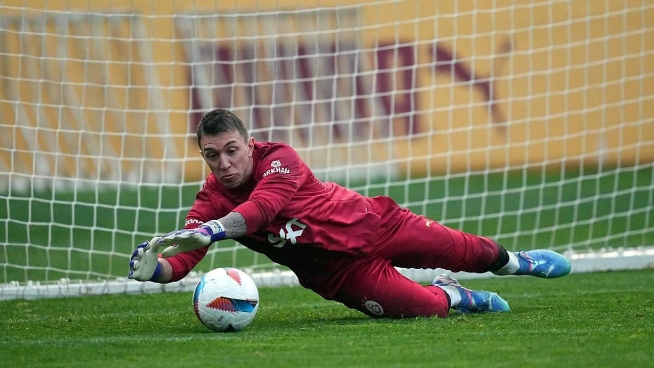 Galatasaray, Muslera'nın yerini bedavaya dolduracak!