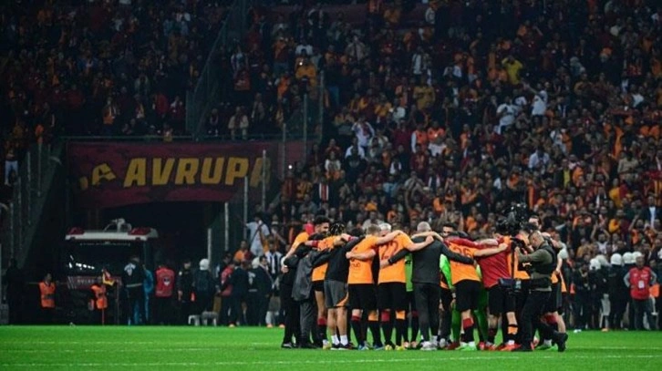 Galatasaray'a yıldız futbolcudan kötü haber! İdmanı yarıda bırakmak zorunda kaldı