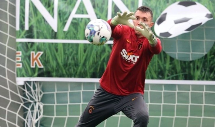 Galatasaray'da Fernando Muslera Antalya kampına katıldı