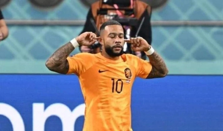 Galatasaray'da gündem yeniden Memphis Depay!