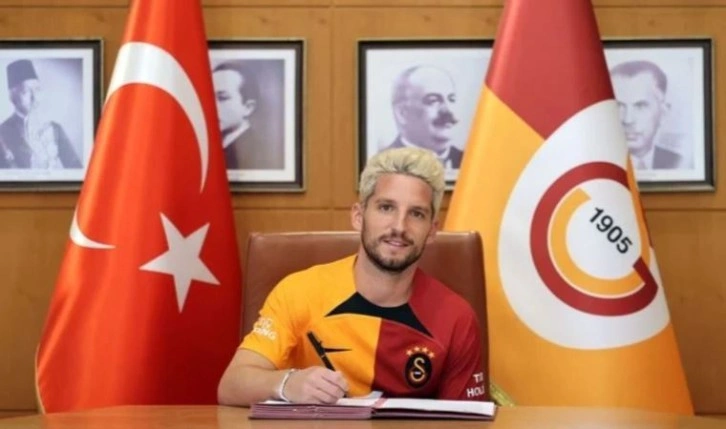 Galatasaray'ın yeni 10 numarası Dries Mertens oldu!