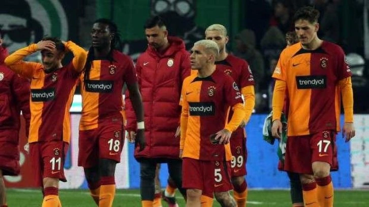 Galatasaray'ın yıldızına sürpriz telefon: Yazın seni alacağız