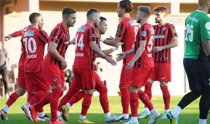 Gaziantep FK, hazırlık maçında El Batin'i 3 golle geçti! Gaziantep FK: 3 - El Batin: 1