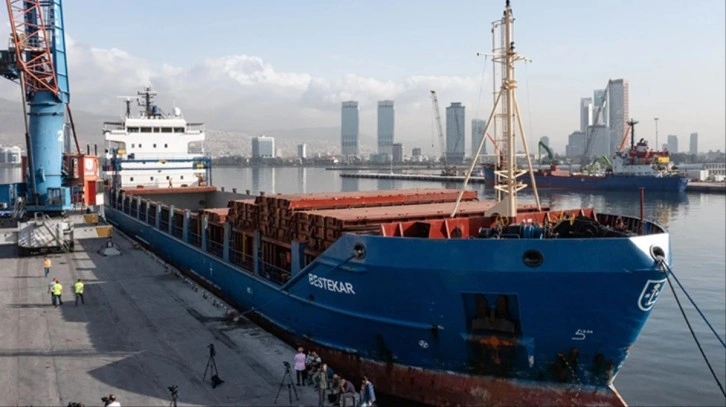 Gazze'ye yardım taşıyacak gemi İzmir'den yola çıkıyor