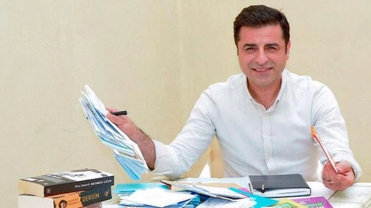 Gelen haber üzerine Selahattin Demirtaş gece yarısı Diyarbakır'a götürüldü