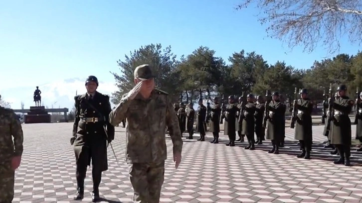 Genelkurmay Başkanı Orgeneral Metin Gürak, ordu ve hudut komutanlıklarını denetledi