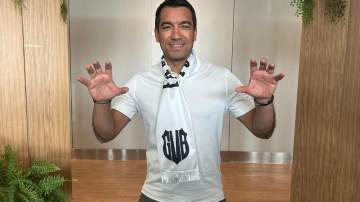 Giovanni van Bronckhorst, İstanbul'a geldi!