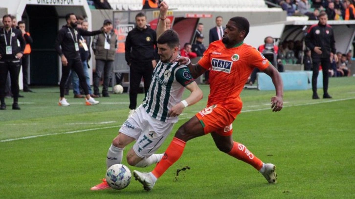 Giresunspor, Alanyaspor karşısında 1 puanı 4 dakikada kurtardı!