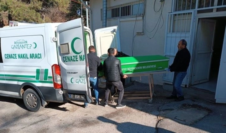 Göğsüne 'yorgun mermi' isabet eden 16 yaşındaki Dilber yaşamını yitirdi