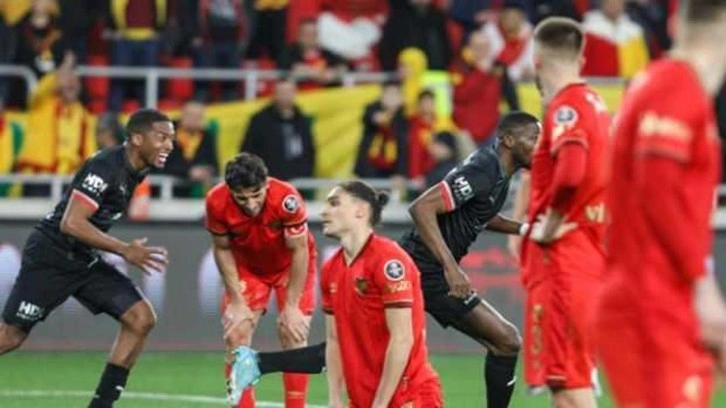 Göztepe, play-off potasından uzaklaşıyor