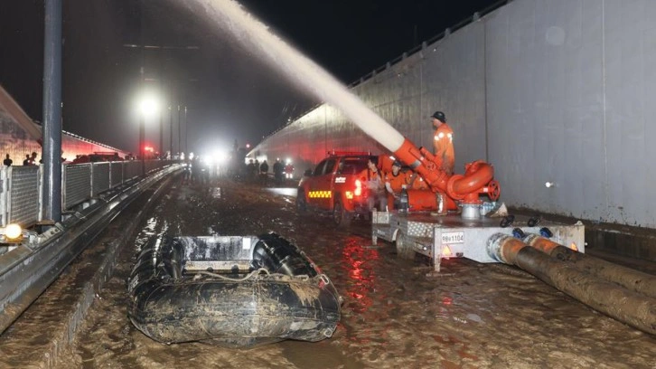 Güney Kore’de selde ölü sayısı 39’a yükseldi