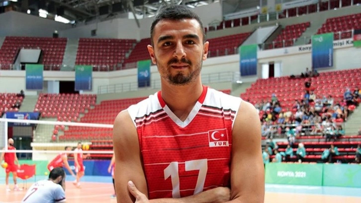 Halkbank Erkek Voleybol Takımı, İzzet Ünver'i transfer etti!