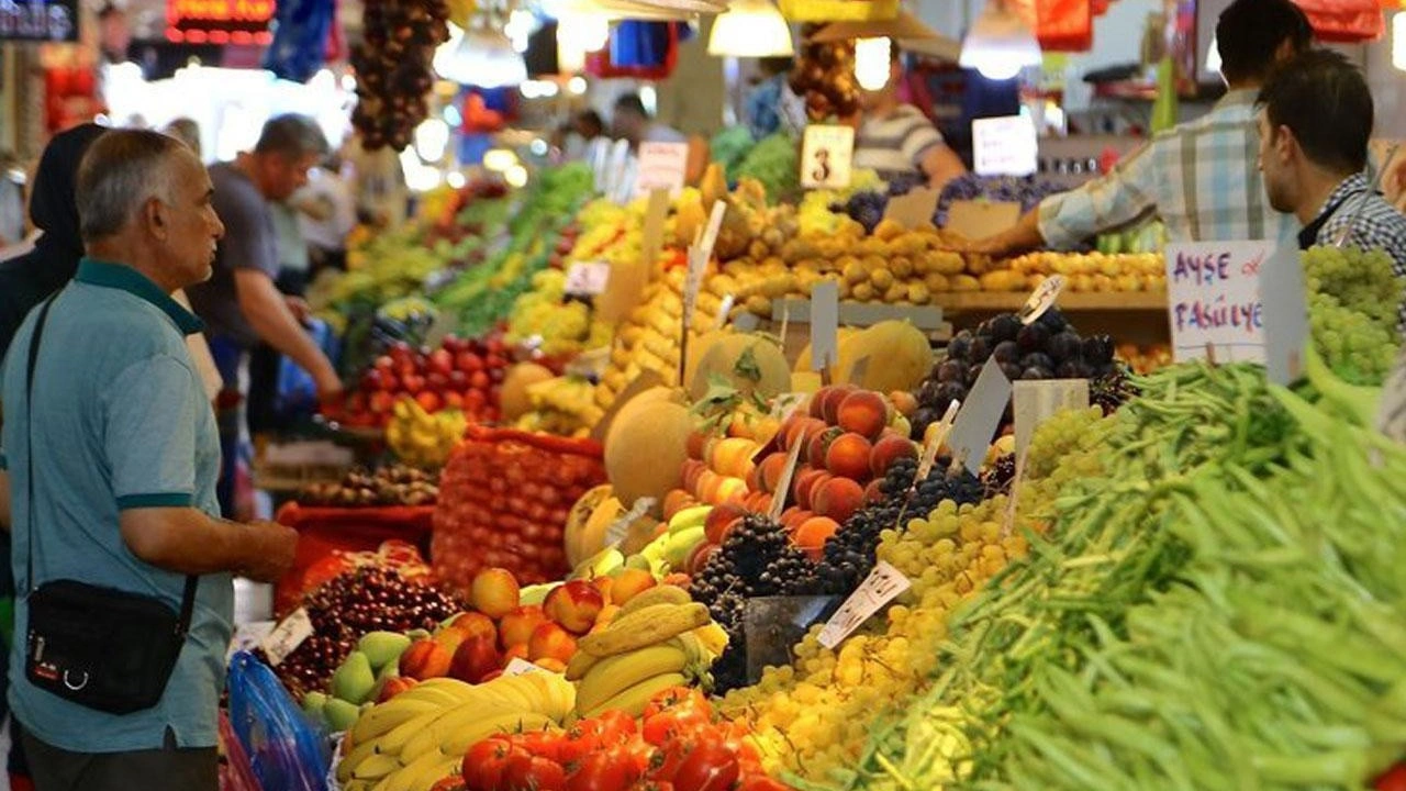 Hava soğudu, toptancı halinde sebze-meyve zamlandı