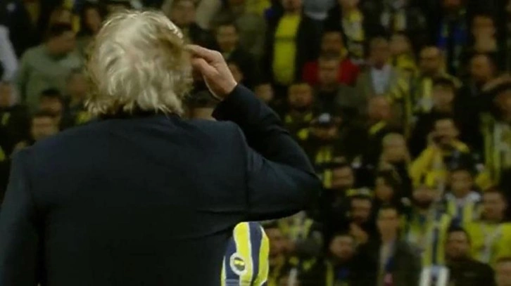 Herkes, kırmızı kart gören Batshuayi'ye Jorge Jesus'un yaptığı hareketi konuşuyor